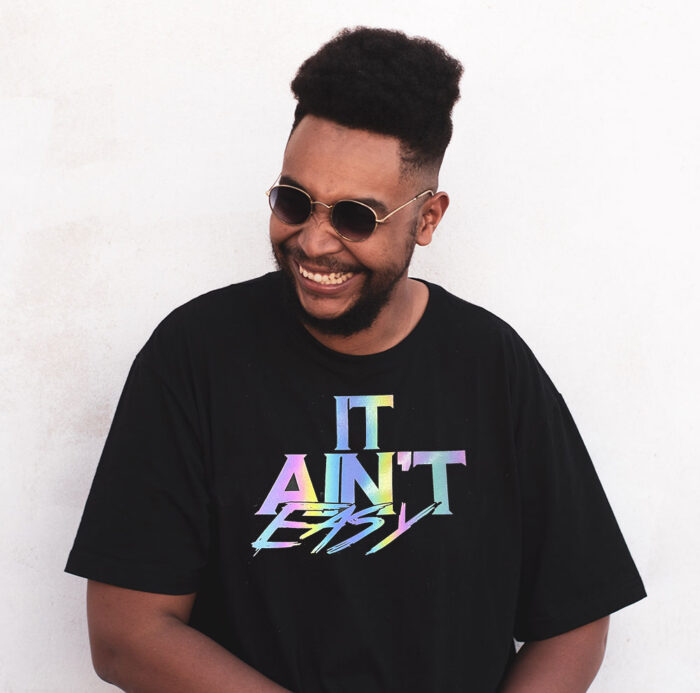 Round Neck Tee  - Black/Gradient